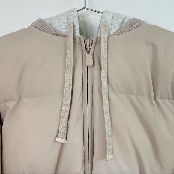 Cream ASOS Petite Oversized Jersey Hooded Puffer Jacket - Picture 3 of 10